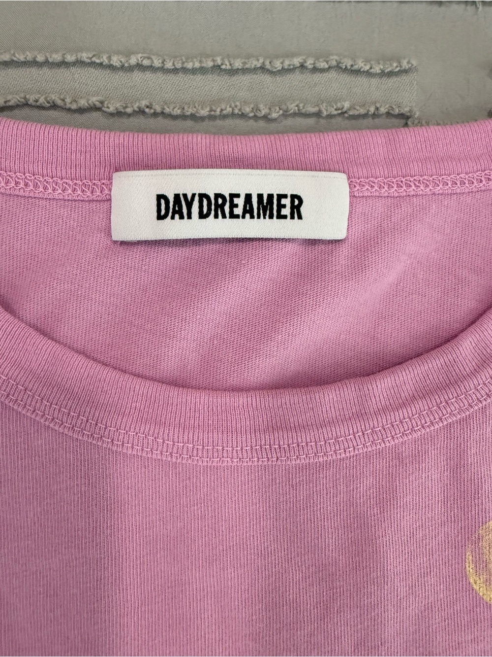 Daydreamer Beach Boys Good Vibrations Graphic Tee - Picture 4 of 9
